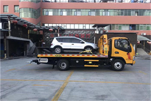 浦兴路附近汽车拖车电话